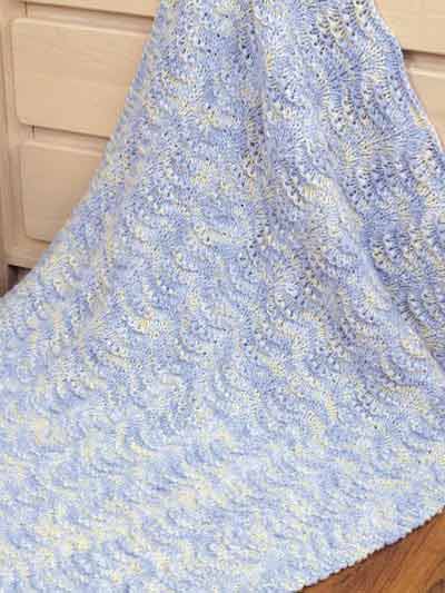 Knit Patterns  Baby Blankets on Easy Shells Baby Blanket